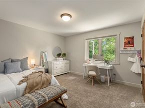 4810 Rose Avenue NE, Bainbridge Island WA 98110
