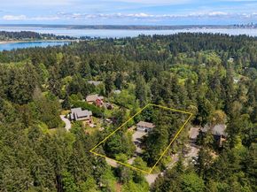 4810 Rose Avenue NE, Bainbridge Island WA 98110