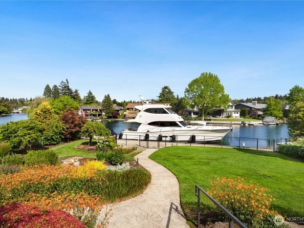87 Cascade Key, Bellevue WA 98006