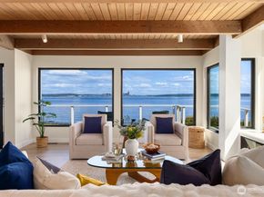 4692 Rockaway Beach Road NE, Bainbridge Island WA 98110