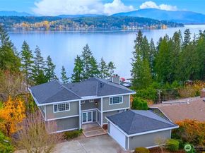 110 174th Place NE, Bellevue WA 98008