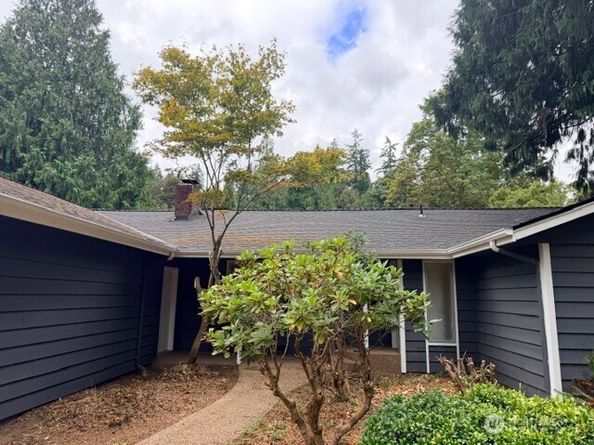 14717 206th Avenue SE, Renton WA 98059