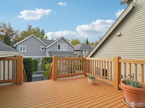 2038 30th Lane NE, Issaquah WA 98029