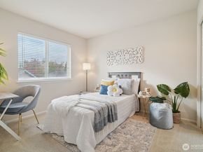 2038 30th Lane NE, Issaquah WA 98029