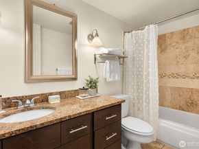 1001 Queen Anne Avenue N 303, Seattle WA 98109