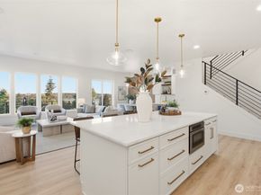 10719 Lake View Drive, Lake Stevens WA 98258