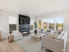 10719 Lake View Drive, Lake Stevens WA 98258