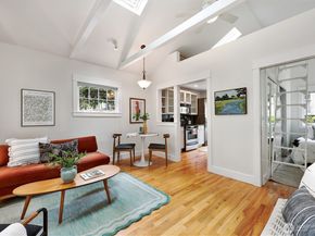 1601 22nd Avenue 2118, Seattle WA 98122
