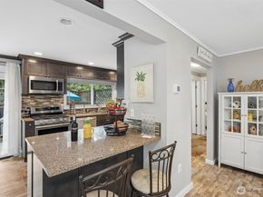 11633 NE 92nd Street, Kirkland WA 98033