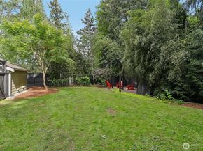 11633 NE 92nd Street, Kirkland WA 98033