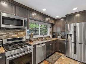 11633 NE 92nd Street, Kirkland WA 98033