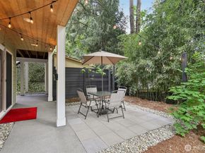 11633 NE 92nd Street, Kirkland WA 98033