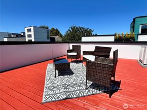1516 NW 61st Street, Seattle WA 98107