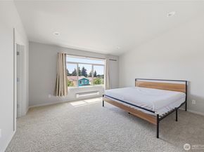 1066 sw 99th pl 55, Seattle WA 98106