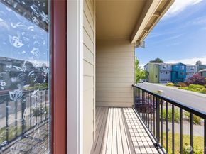 1066 sw 99th pl 55, Seattle WA 98106