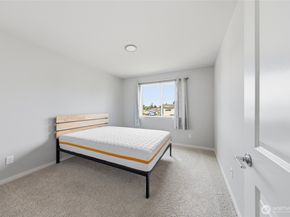 1066 sw 99th pl 55, Seattle WA 98106