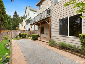 20914 13th Place W, Lynnwood WA 98036