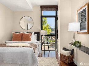 10000 Main Street 212, Bellevue WA 98004