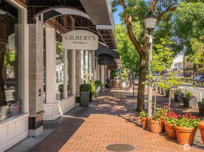 10000 Main Street 212, Bellevue WA 98004