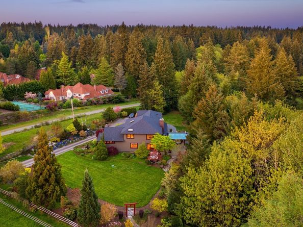 15032 152nd Avenue NE, Woodinville WA 98072