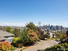 1605 5th Avenue N 302, Seattle WA 98109