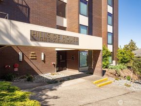 1605 5th Avenue N 302, Seattle WA 98109