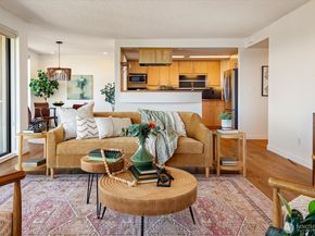 1605 5th Avenue N 302, Seattle WA 98109
