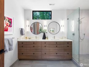 9818 SE 42nd Place, Mercer Island WA 98040