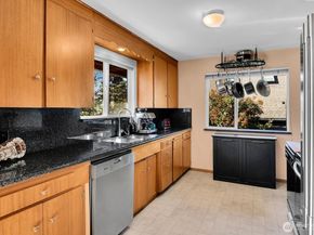 5309 47th Avenue SW, Seattle WA 98136
