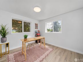 691 Redmond Avenue NE, Renton WA 98056