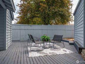 691 Redmond Avenue NE, Renton WA 98056