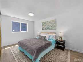 691 Redmond Avenue NE, Renton WA 98056