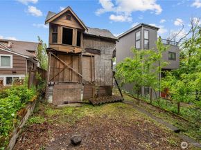 4563 33rd Avenue S, Seattle WA 98118