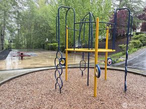 1737 Mt Baker Avenue NE, Renton WA 98059