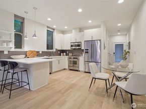 3817 B California Avenue SW, Seattle WA 98116