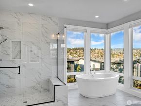 1113 N 39th Court, Renton WA 98056