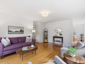 3444 34th Avenue W, Seattle WA 98199