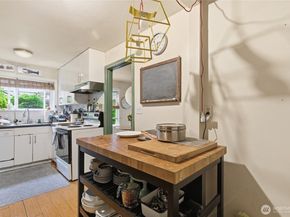 3444 34th Avenue W, Seattle WA 98199