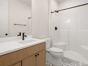 300 SE 208th Street, Bothell WA 98012
