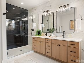 300 SE 208th Street, Bothell WA 98012