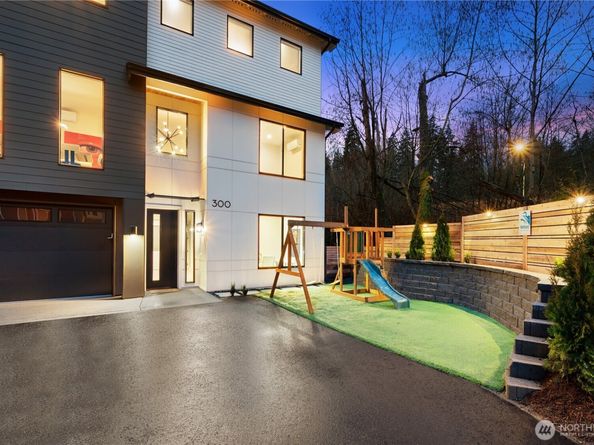 300 SE 208th Street, Bothell WA 98012