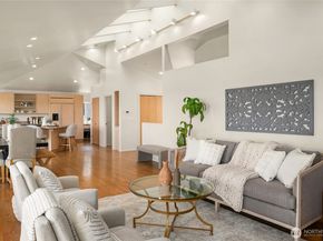 936 170th Place SE, Bellevue WA 98008