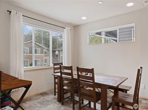 2440 Seringa Avenue, Bremerton WA 98310