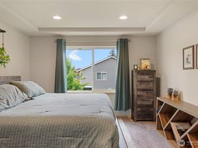 2440 Seringa Avenue, Bremerton WA 98310