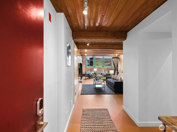 66 Bell Street 303, Seattle WA 98121
