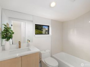 9026 Corliss Avenue N, Seattle WA 98103