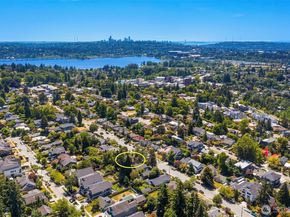 5106 47th Avenue NE, Seattle WA 98105