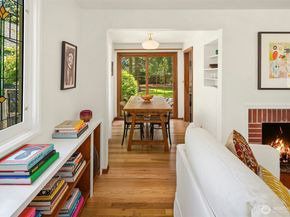 5106 47th Avenue NE, Seattle WA 98105