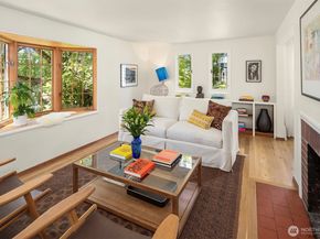 5106 47th Avenue NE, Seattle WA 98105