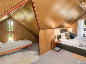 5106 47th Avenue NE, Seattle WA 98105